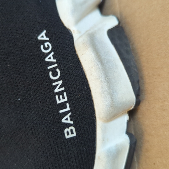 Balenciaga Women's Speed Knit Trainers in Black/White - Size 37/US 7 - Picture 3 of 10